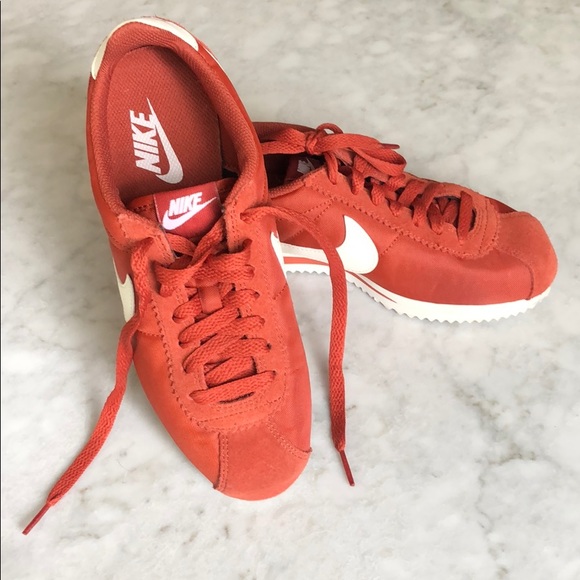 nike cortez womens orange